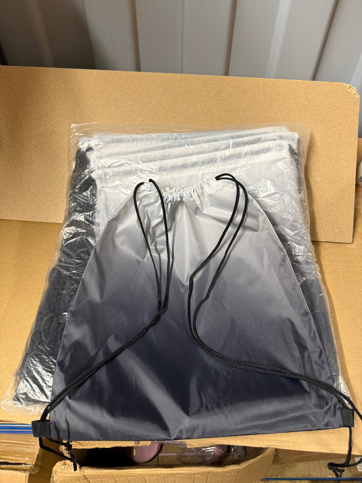 60x Ombre polyester drawstring sports bags