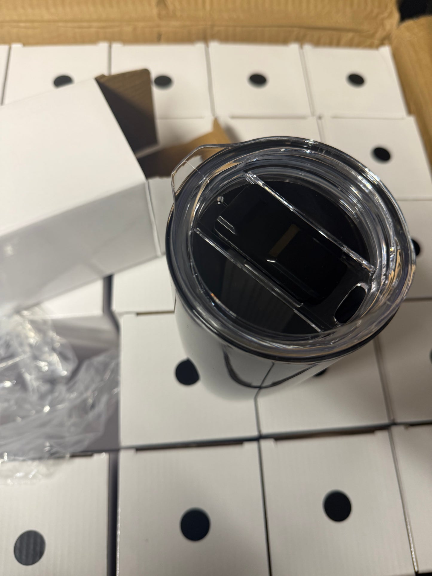 Wholesale Joblot Box Of 36 Black Plastic Thermal Cups With Sip Lids