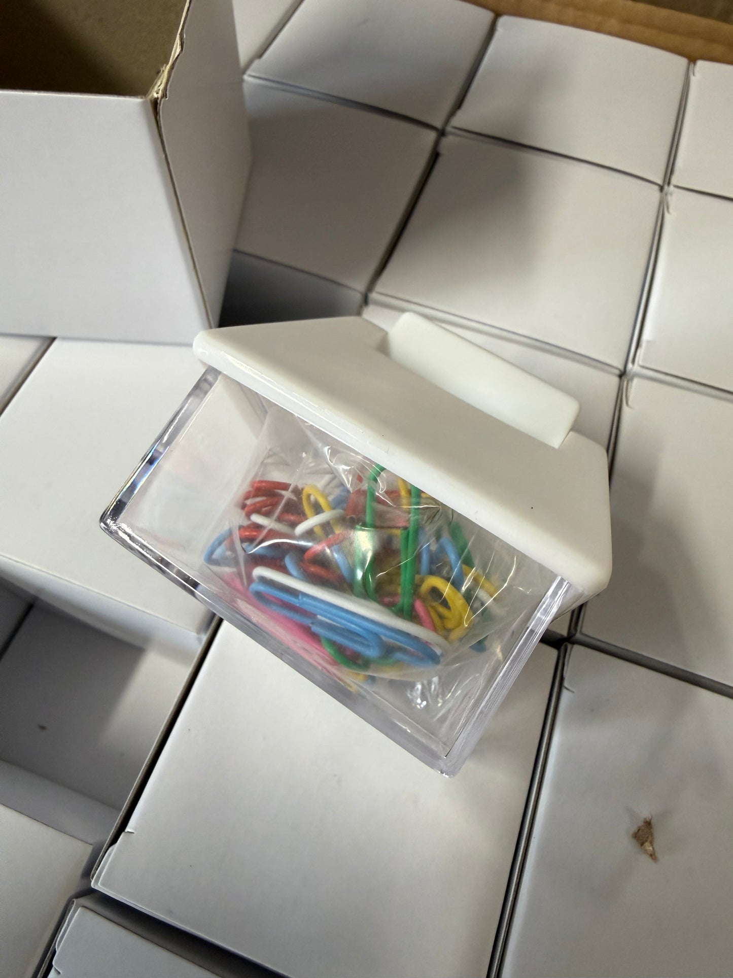 Box of 50 mini house paper clip holders