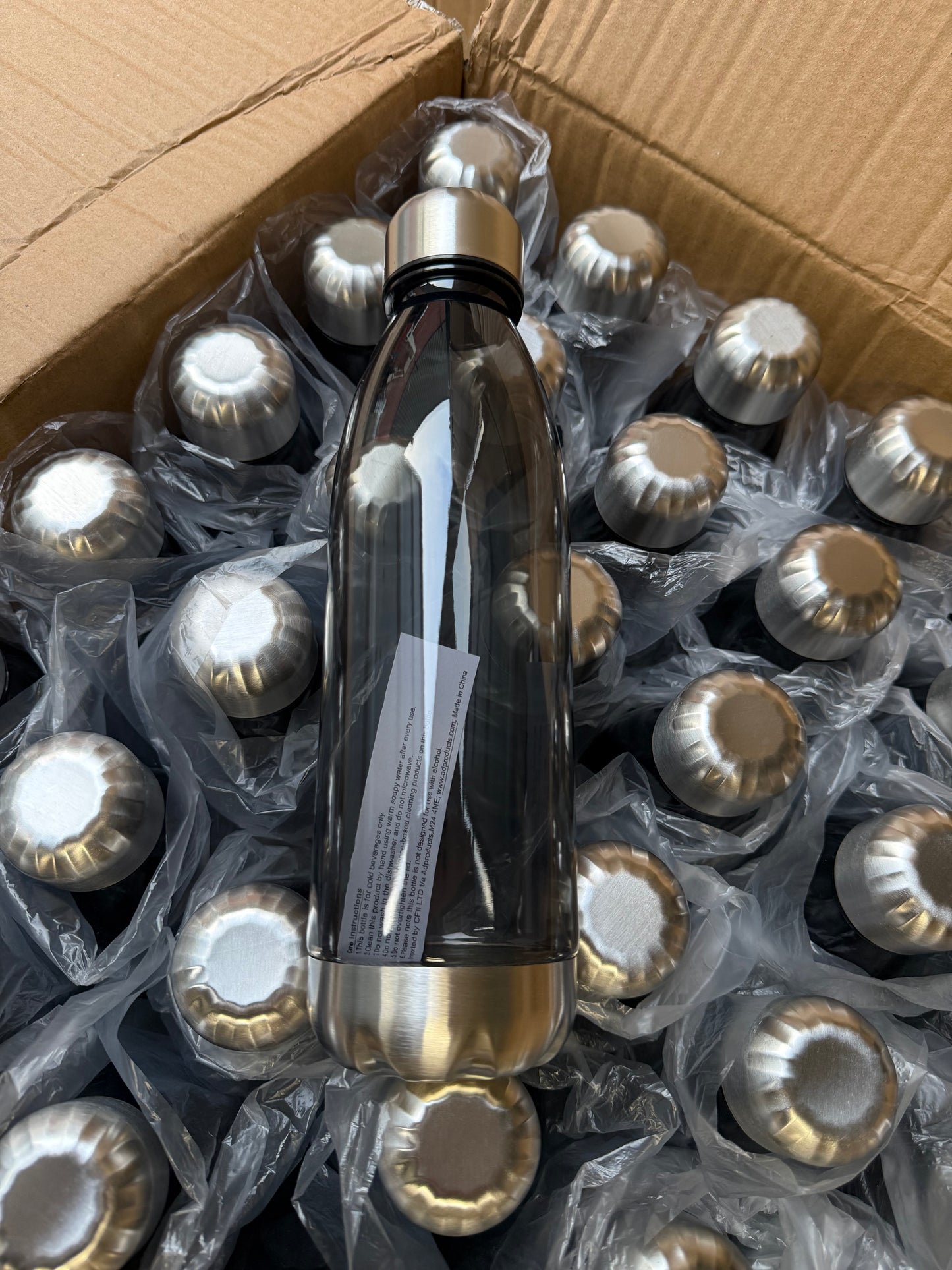 700mL Water Bottles Job Lot Wholesale 36 Bottles Black/ Chrome Lids