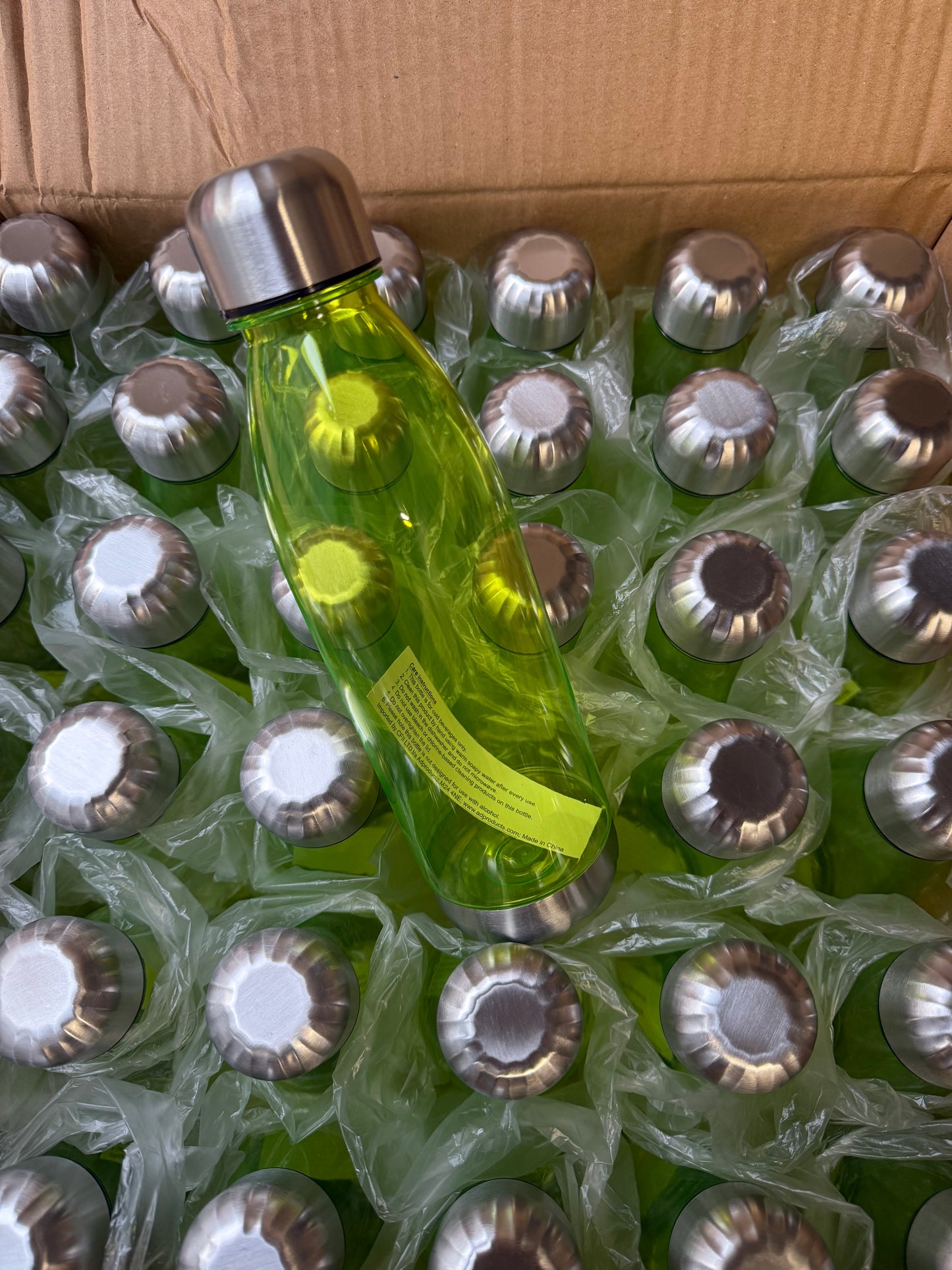 700mL Water Bottles Job Lot Wholesale 36 Bottles Lime With Chrome Lids