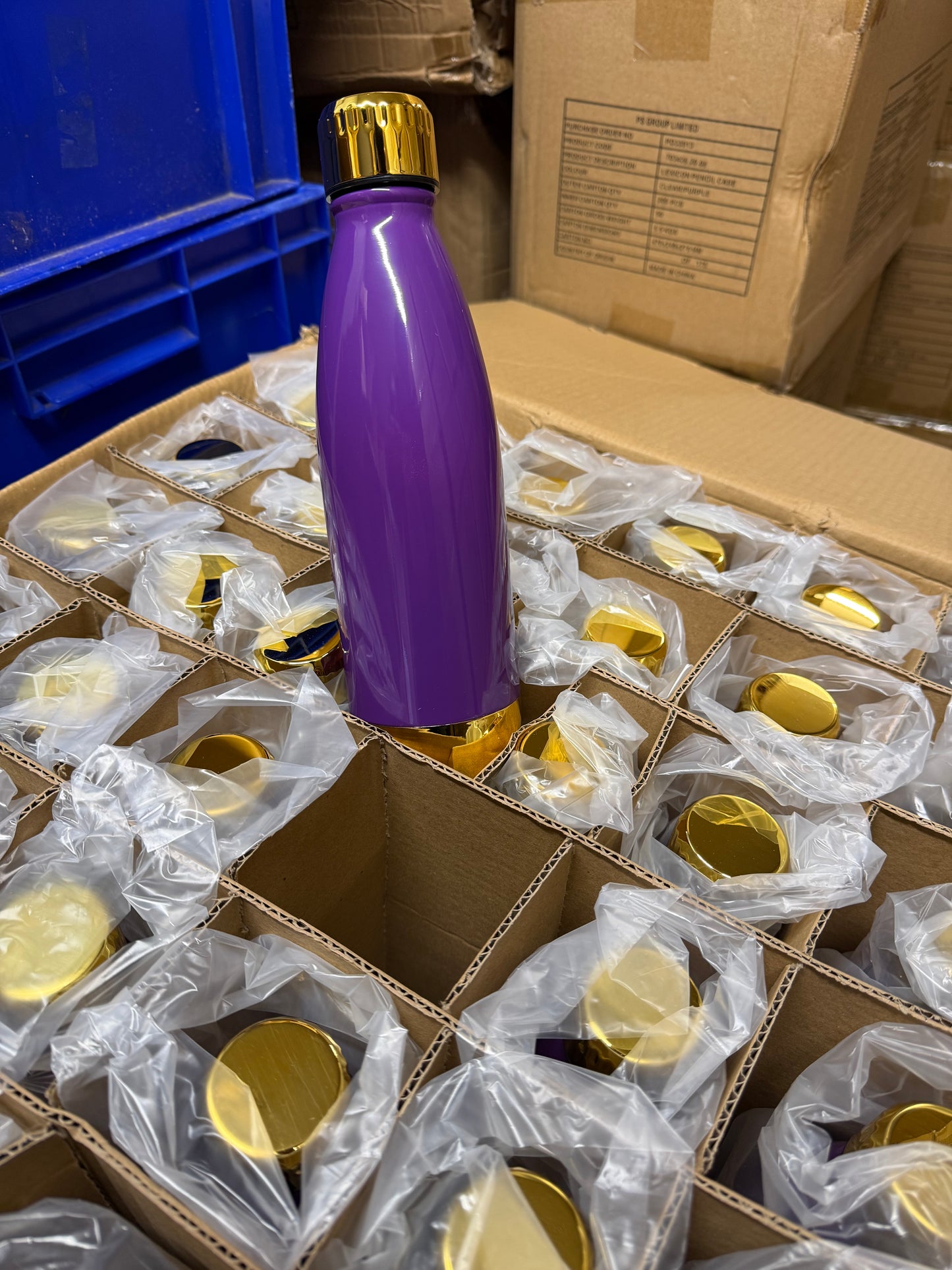 Box of 36 stainless steel 500ml purple with gold bottom and screw lids water bottles