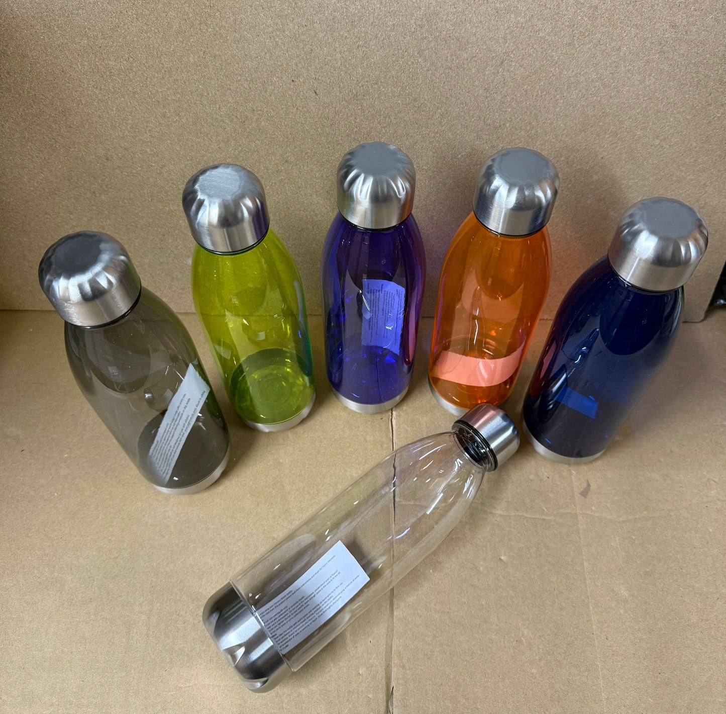 **Flash sale** Plastic 700ml water bottle with chrome screw lid