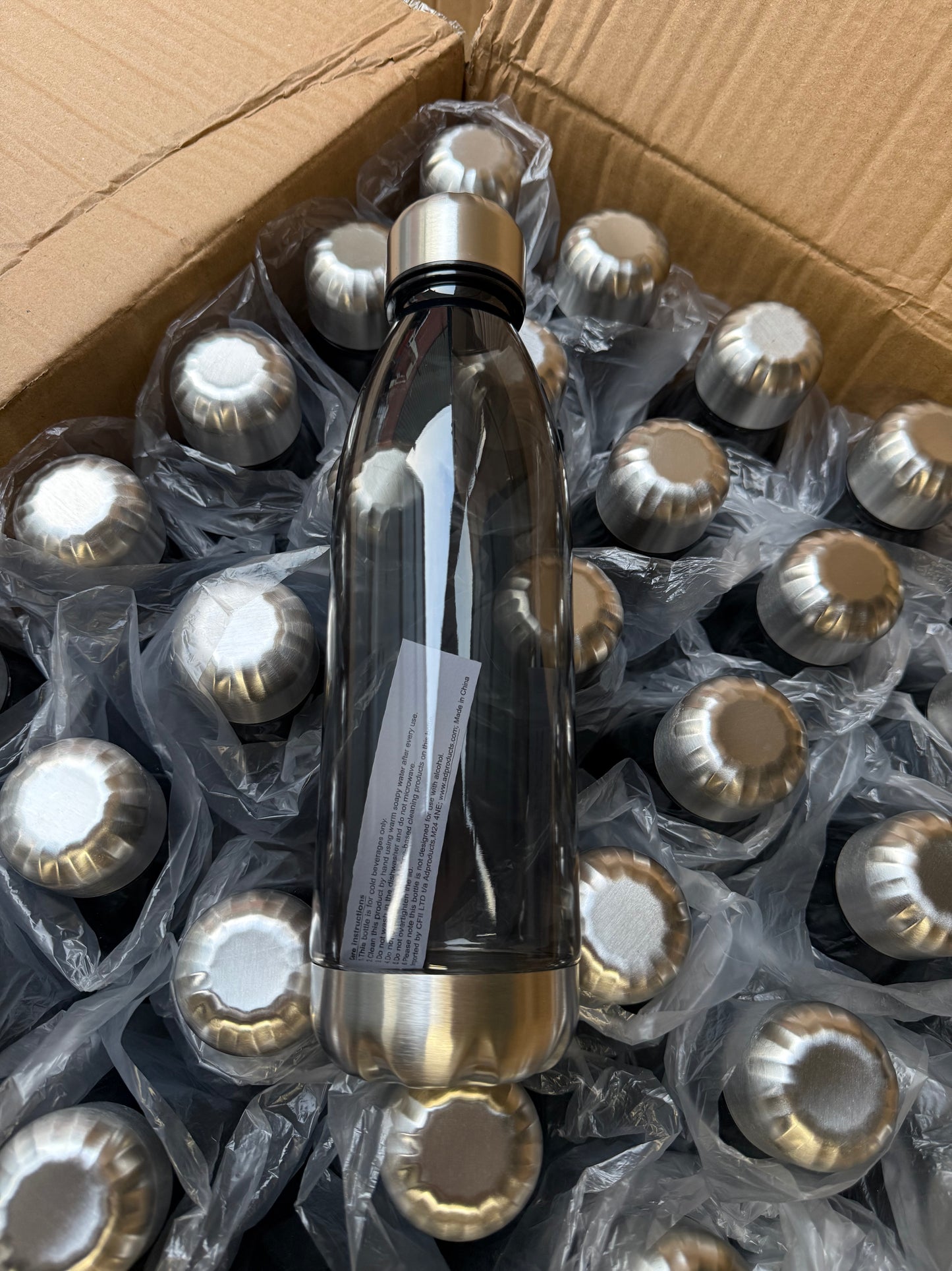 700mL Water Bottles Job Lot Wholesale 36 Bottles Black/ Chrome Lids