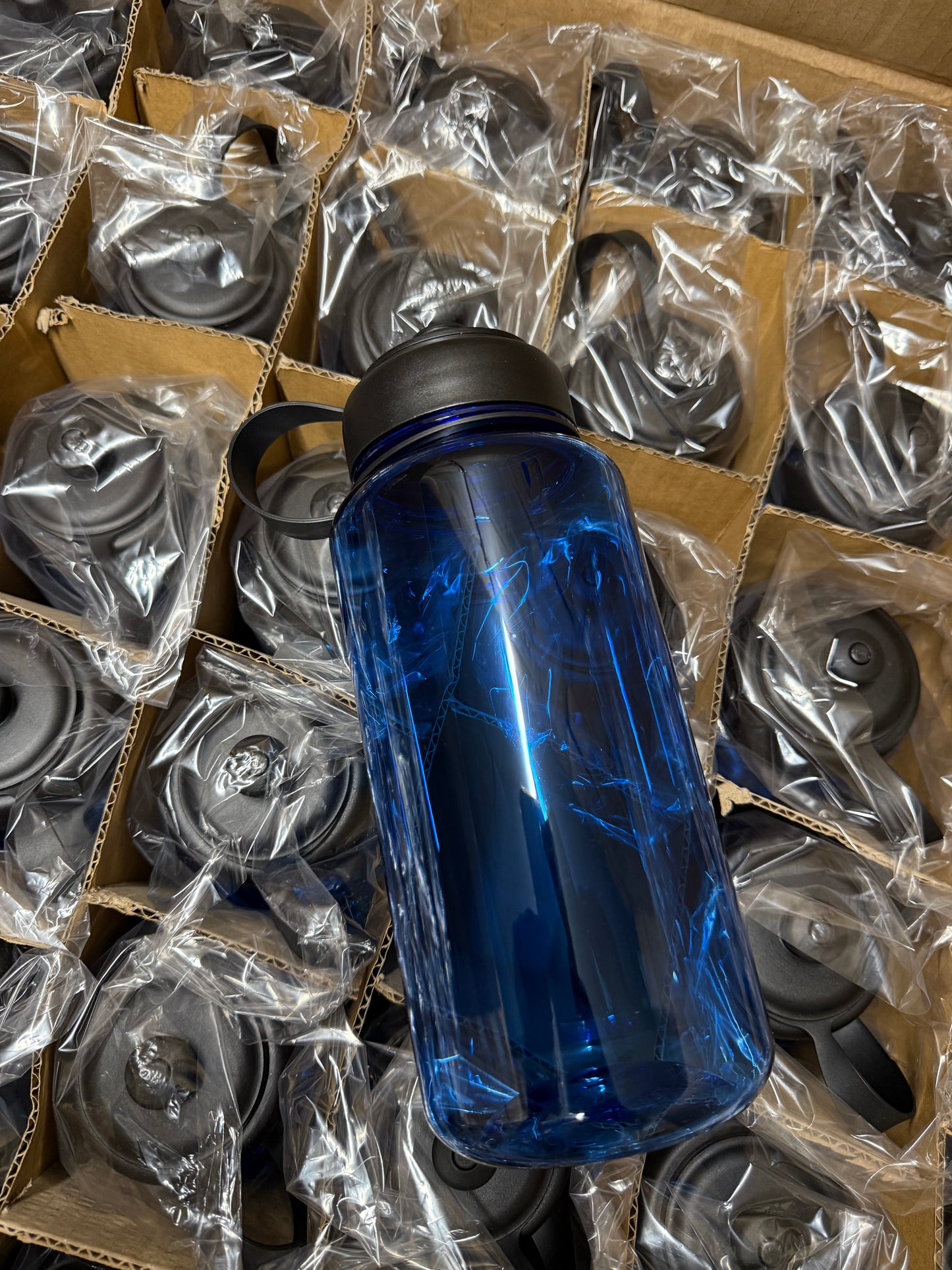 Wholesale Joblot Box Of 36 1L Blue Vancouver Water Bottles