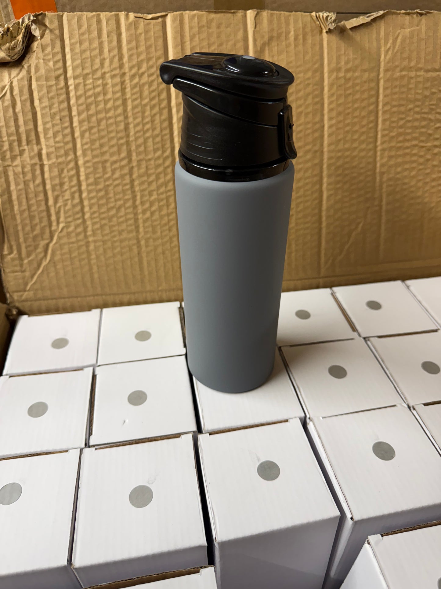 Wholesale Joblot Box Of 36 Aluminum 700 mL Grey Flip Lid Water Bottles
