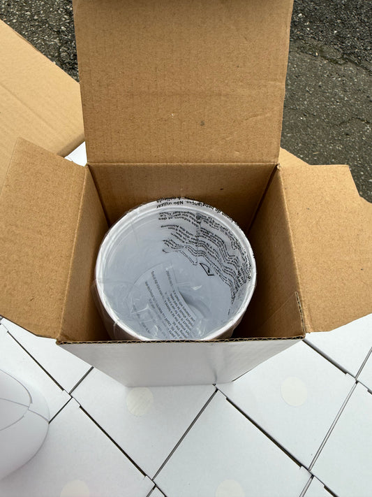 **MEGA CLEARANCE** Box of 36 white 700ml PP cups