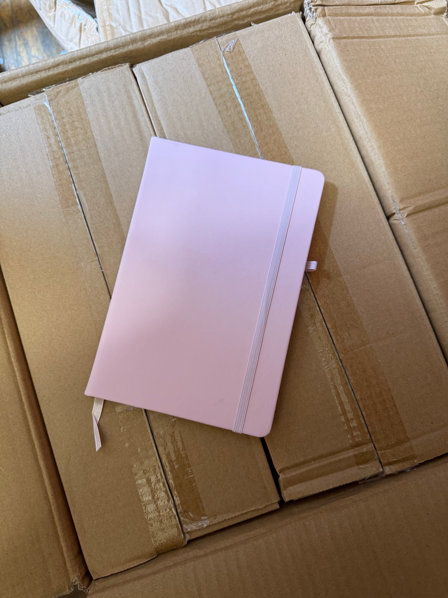 A5 PU hardbacked notebooks with elastic closure