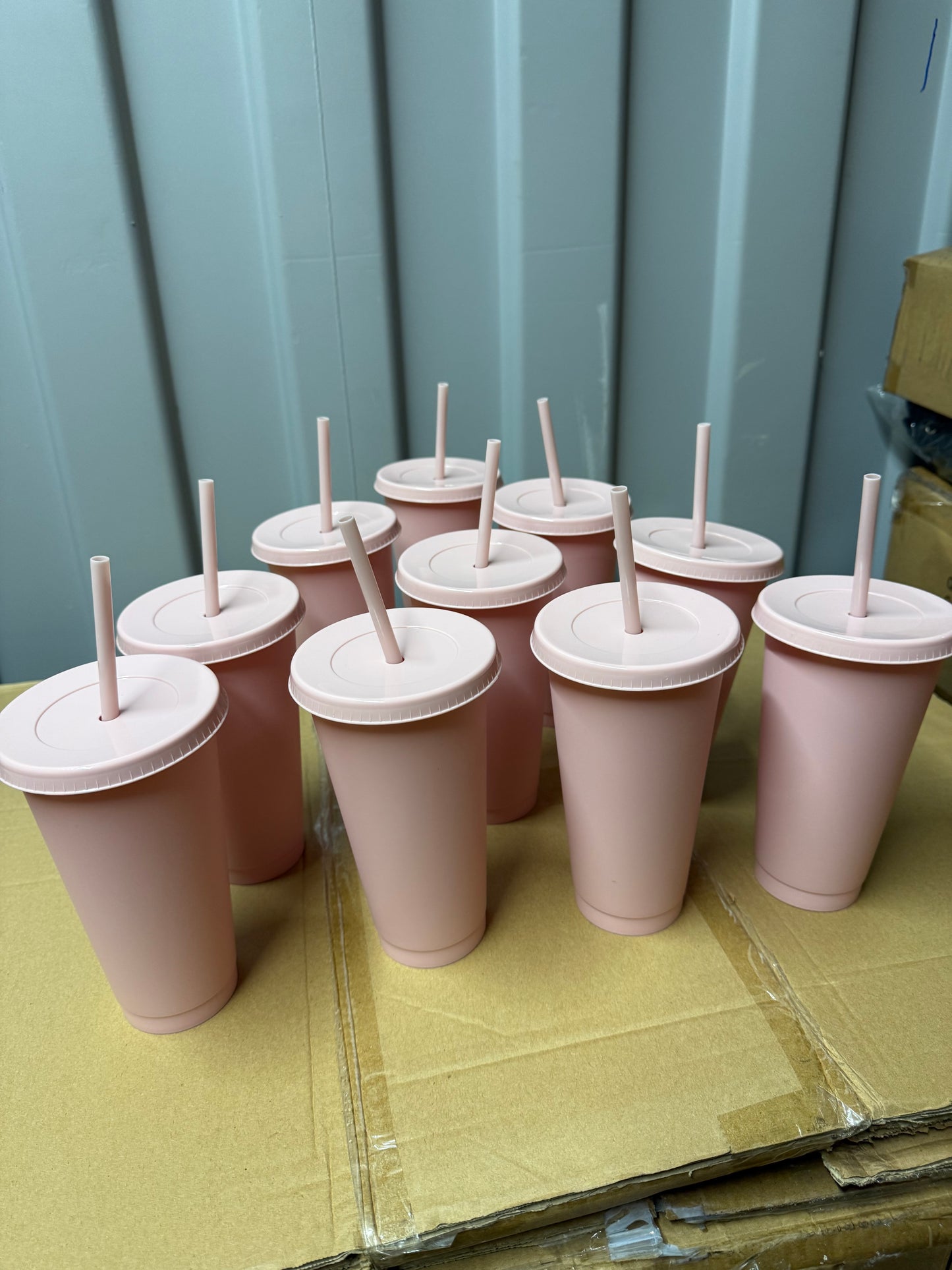 10 Pink/Black Cold Cups & Lid & Straw best quality and perfect to personalise