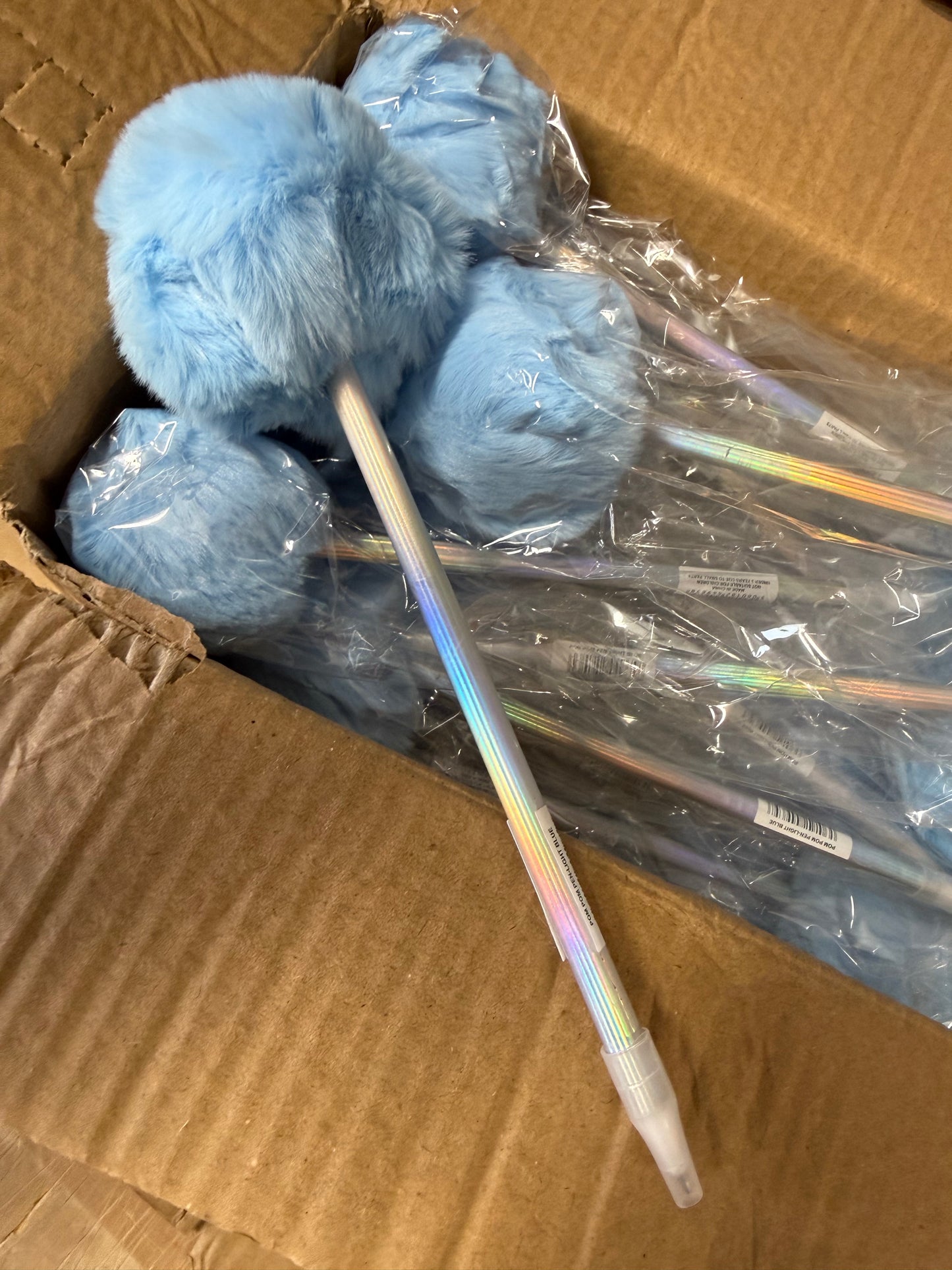 Box of 25 light blue Pom Pom pens